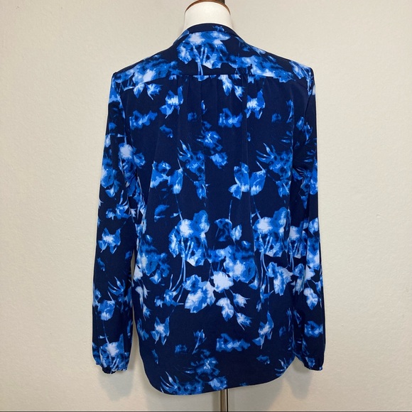 VINCE CAMUTO Fountain Floral Faux Wrap Surplice Long Sleeve Blouse Size Small - Picture 5 of 8